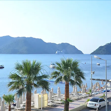Oda ve Kahvaltı Uysal Marmaris