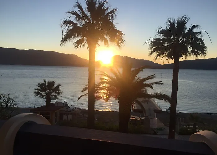 Alojamento de Acomodação e Pequeno-almoço Uysal