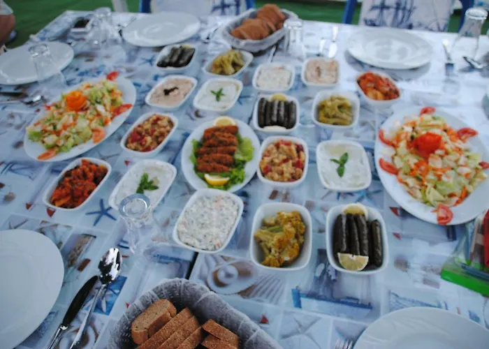 Uysal 3* Μαρμαρίς