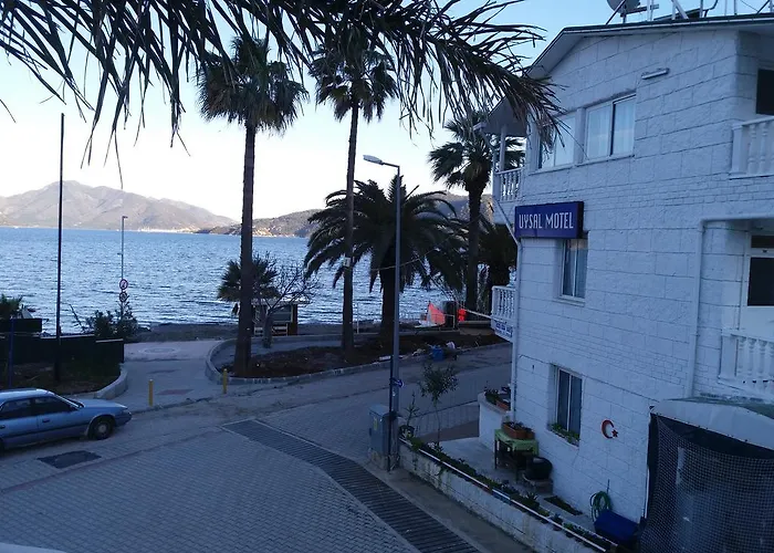 Bed and Breakfast Uysal 3*