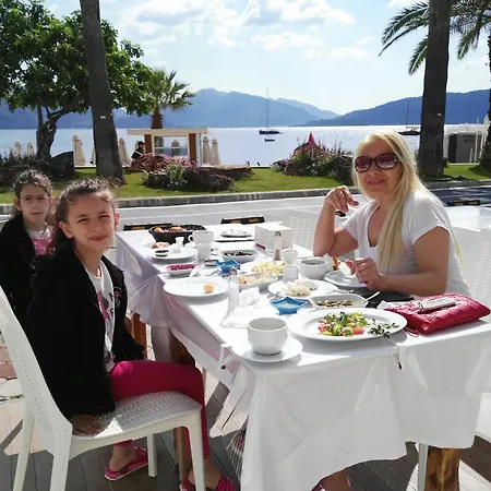 Uysal Marmaris