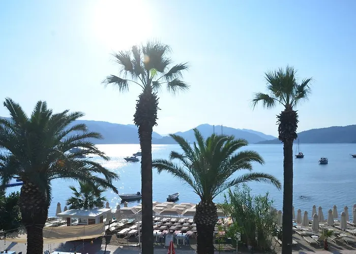 住宿加早餐酒店 Uysal 3*