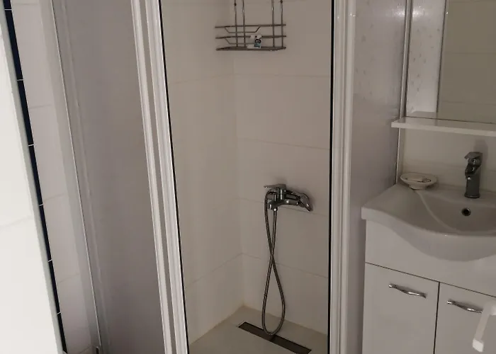 فندق مبيت وإفطار Uysal