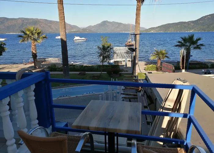 Oda ve Kahvaltı Uysal 3*